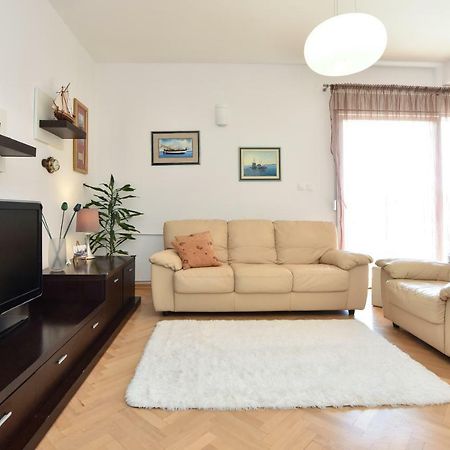 Apartment Bezic Kaštela Екстериор снимка