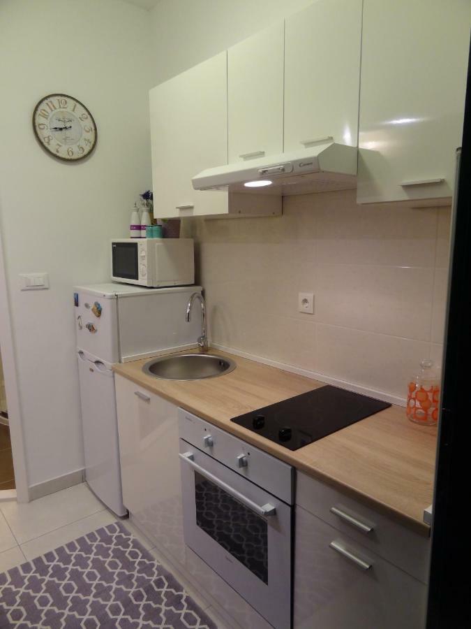 Apartment Bezic Kaštela Екстериор снимка