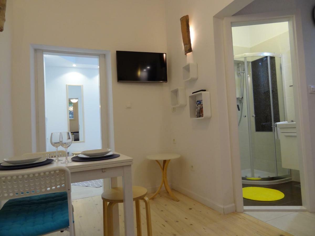 Apartment Bezic Kaštela Екстериор снимка