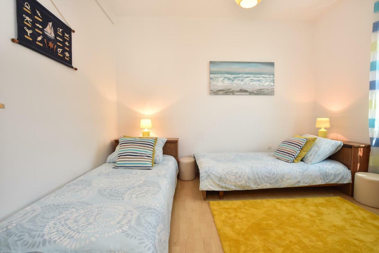 Apartment Bezic Kaštela Екстериор снимка